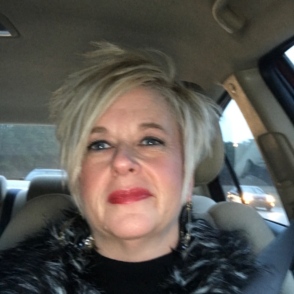 Meet your Posher, Heidi